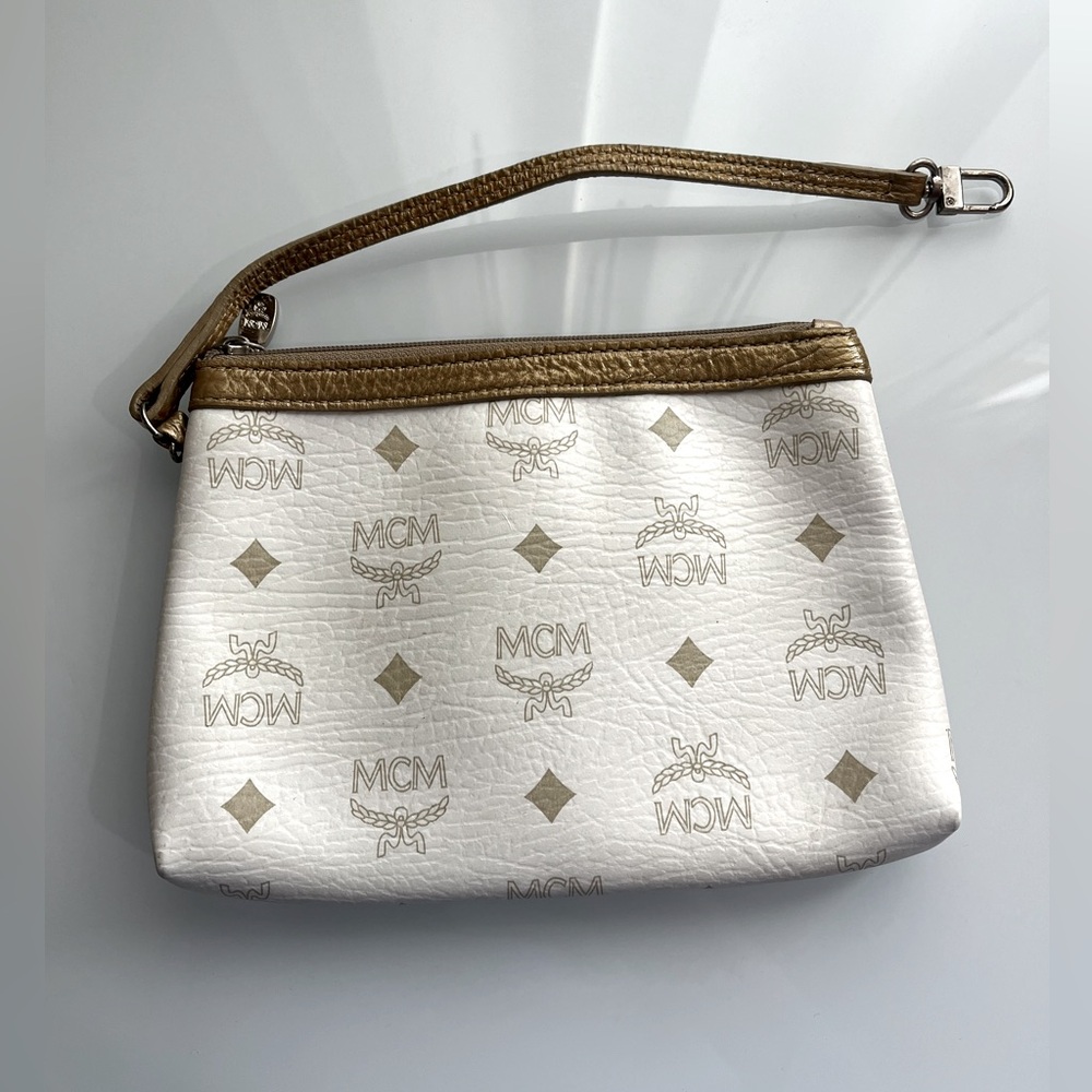 MCM Pouch